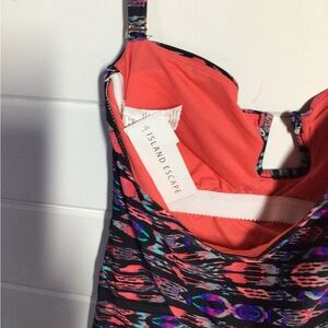 Island Escape Black Multicolor & Coral Patterned Tankini